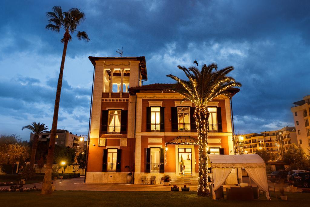 Villa Pallotta Luxury B&B Cerignola Exterior foto